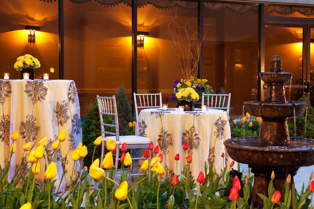 Отель Boston Marriott Пибоди Экстерьер фото
